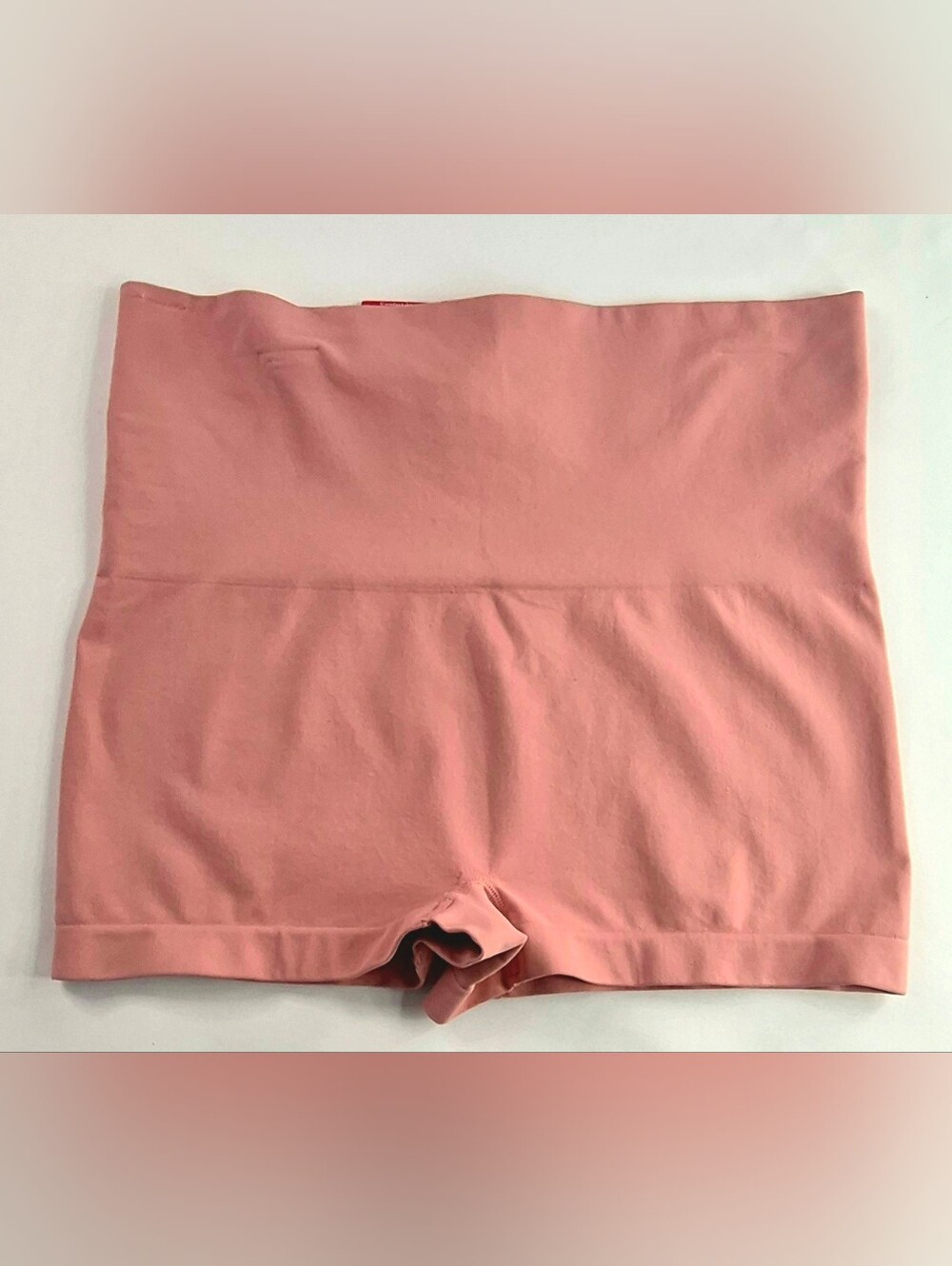 SPANX 2x Seamless Shaping Boyshorts in Rose